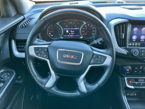 Used 2022 GMC Terrain SLT w/ Infotainment Package II image 35