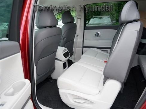 New 2026 Hyundai Ioniq 9 SEL image 15