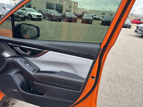 Used 2019 Subaru Crosstrek 2.0i Limited w/ Moonroof Package w/Navigation image 24