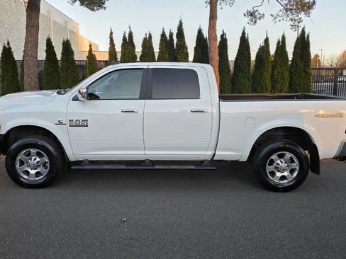 Used 2018 RAM 2500 Big Horn w/ Harvest Edition image 10