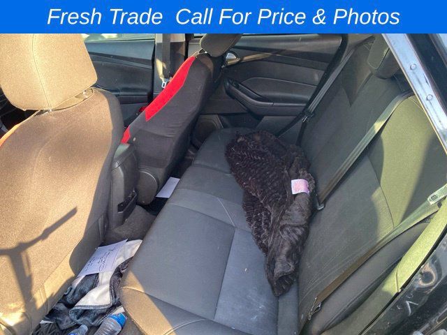 Used 2015 Ford Focus SE FWD image 8