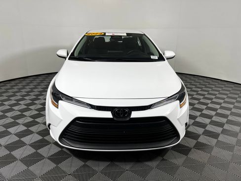 Certified 2024 Toyota Corolla LE FWD image 2