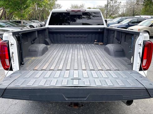 Certified 2022 GMC Sierra 3500 Denali w/ Denali Ultimate Package image 34