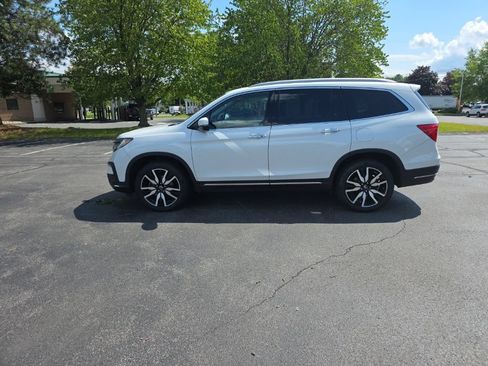 Used 2022 Honda Pilot Touring image 5