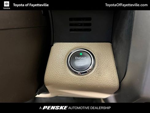 Used 2019 Ford F150 Lariat AWD/4WD image 33