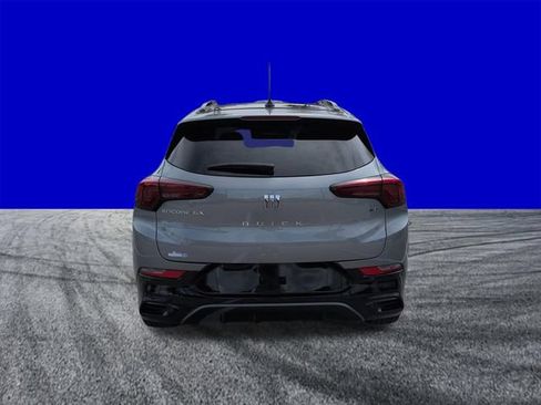 Used 2024 Buick Encore GX Sport Touring w/ Black Roof Package FWD image 5