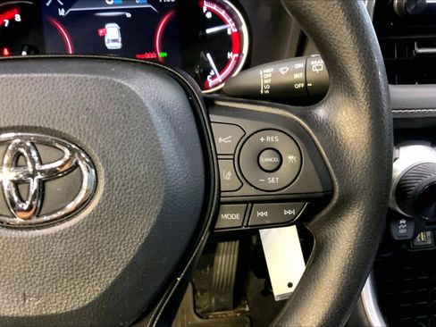 Used 2023 Toyota RAV4 LE image 24