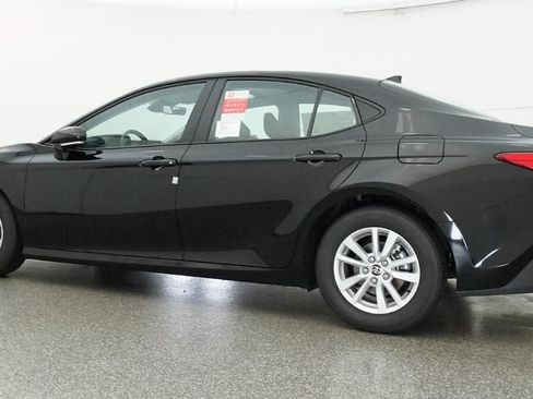 New 2026 Toyota Camry LE FWD image 20