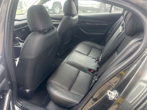 Used 2025 MAZDA MAZDA3 2.5 Turbo Sedan w/Premium Plus AWD/4WD image 17