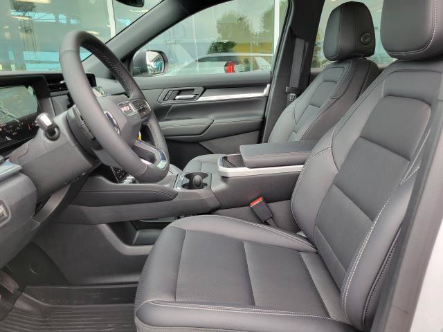 New 2027 GMC Terrain Elevation w/ Elevation Premium Package AWD/4WD image 11