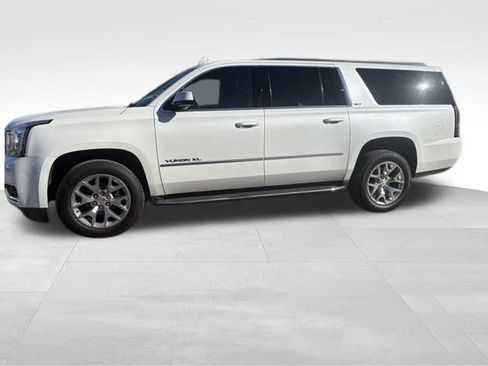 Used 2018 GMC Yukon XL SLT w/ Open Road Package image 13