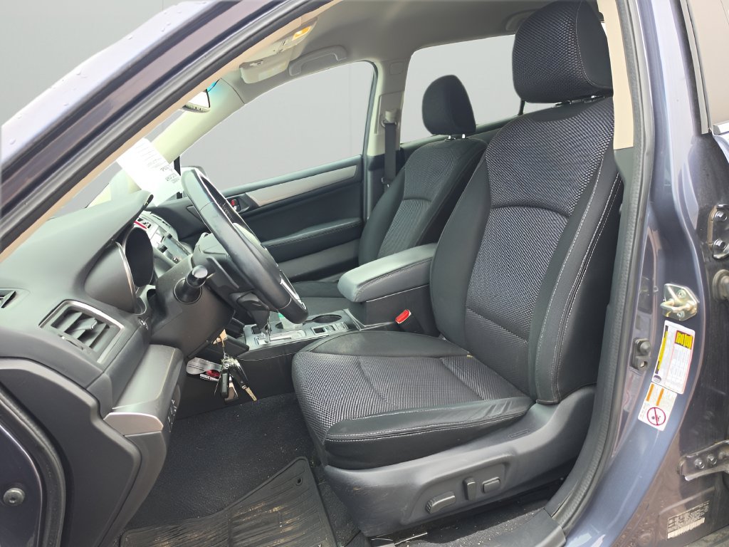 Used 2016 Subaru Outback 2.5i Premium AWD/4WD image 9