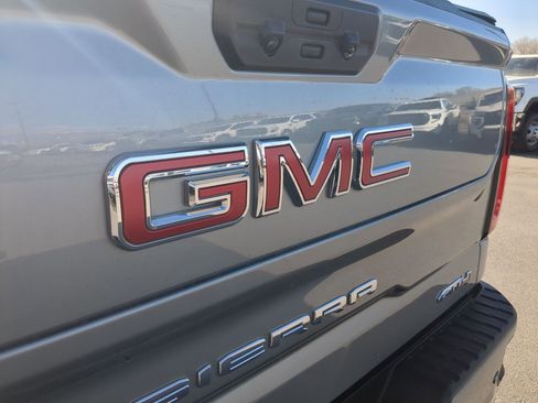 Certified 2024 GMC Sierra 1500 AT4 w/ AT4 Premium Package image 14