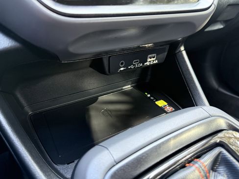 Used 2025 Subaru Crosstrek 2.5i Limited w/ Crosstrek Mirror Package image 29