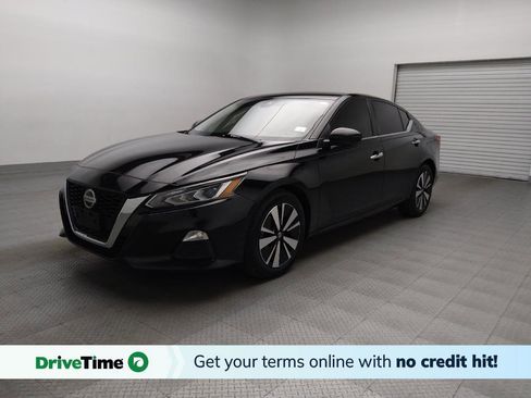Used 2021 Nissan Altima 2.5 SV image 1