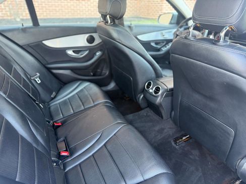 Used 2015 Mercedes-Benz C 300 4MATIC Sedan image 36