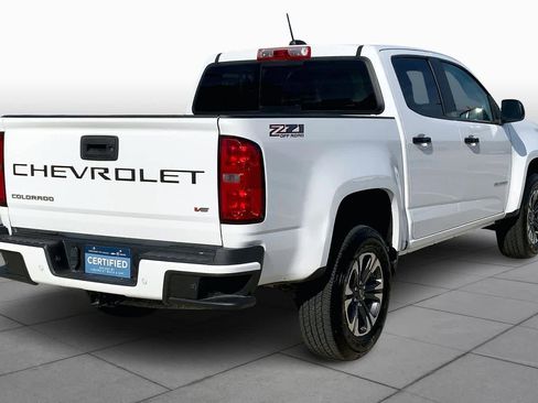 Used 2022 Chevrolet Colorado Z71 image 12
