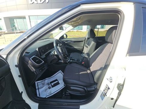 New 2026 Kia Seltos S AWD/4WD image 7