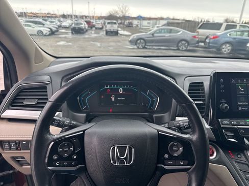 Used 2018 Honda Odyssey EX-L image 12