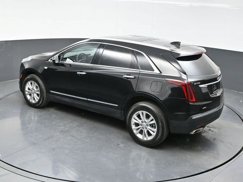 Certified 2025 Cadillac XT5 Luxury w/ LPO, Floor Liner Package AWD/4WD image 40