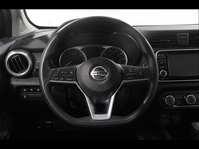 Used 2021 Nissan Versa S FWD image 7