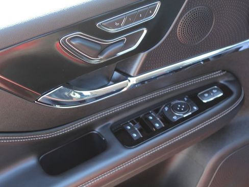 Used 2023 Lincoln Corsair AWD w/ Equipment Group 101A image 16