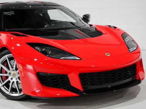 Used 2021 Lotus Evora image 29