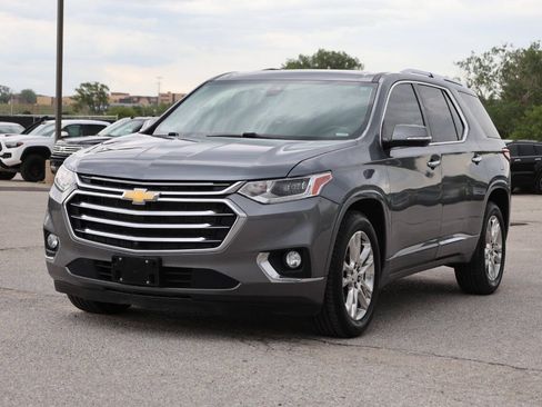 Used 2020 Chevrolet Traverse High Country FWD image 6
