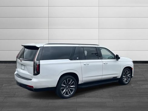 Certified 2023 Cadillac Escalade ESV Sport w/ Touring Package image 5