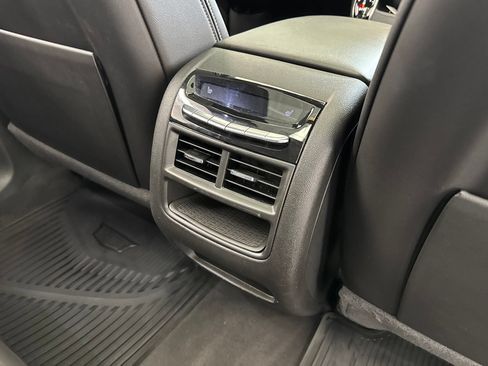 Used 2021 Cadillac XT5 Premium Luxury FWD image 51