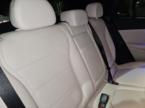 New 2026 Mercedes-Benz GLC 300 4MATIC image 12