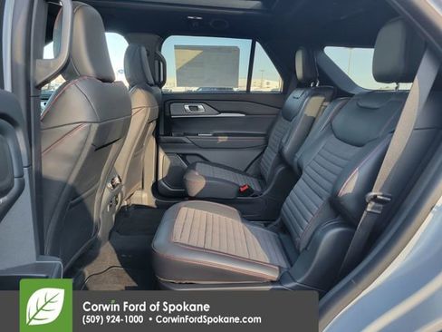 New 2026 Ford Explorer ST-Line w/ ST-Line Street Pack image 10