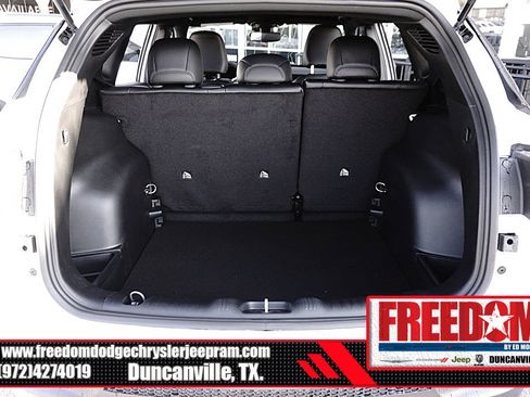 New 2026 Jeep Compass Latitude image 45