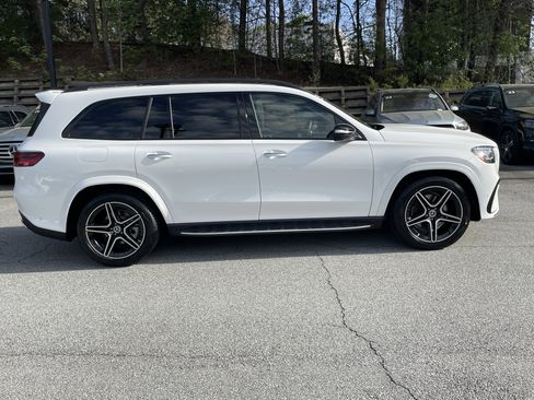 Certified 2025 Mercedes-Benz GLS 450 4MATIC image 5