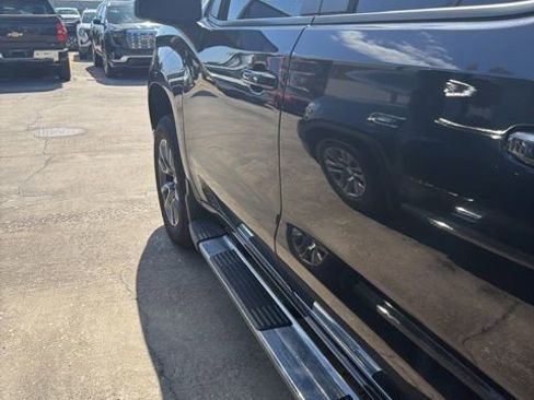 Used 2023 Chevrolet Silverado 1500 LT w/ Protection Package image 11