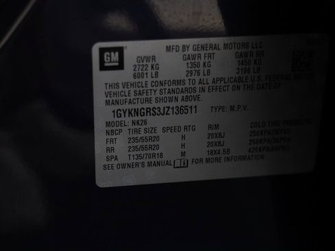 Used 2018 Cadillac XT5 Platinum w/ Driver Assist Package image 24