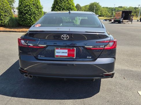 New 2026 Toyota Camry SE FWD image 9