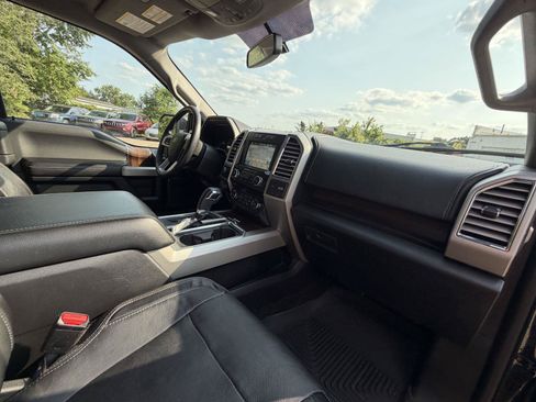 Used 2016 Ford F150 Lariat w/ Equipment Group 501A Mid AWD/4WD image 35