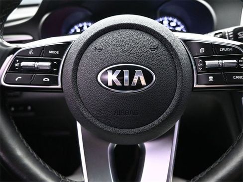 Used 2020 Kia Optima Premium image 24