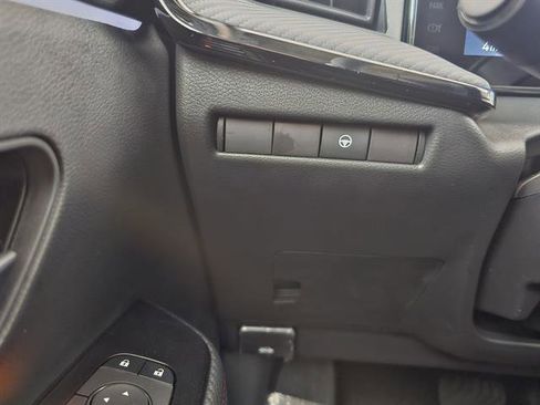 New 2026 Nissan Kicks SR w/ Cold Weather Package image 36