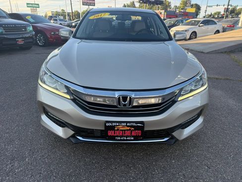 Used 2017 Honda Accord EX-L image 3