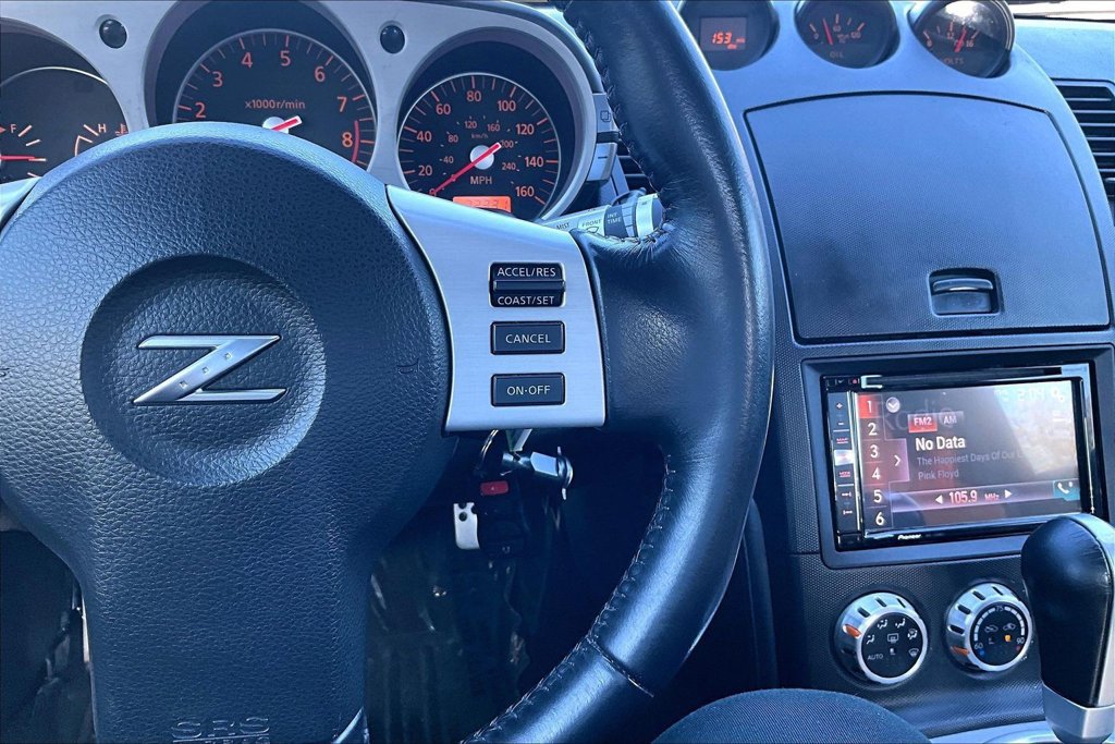 Used 2008 Nissan 350Z Grand Touring RWD image 23