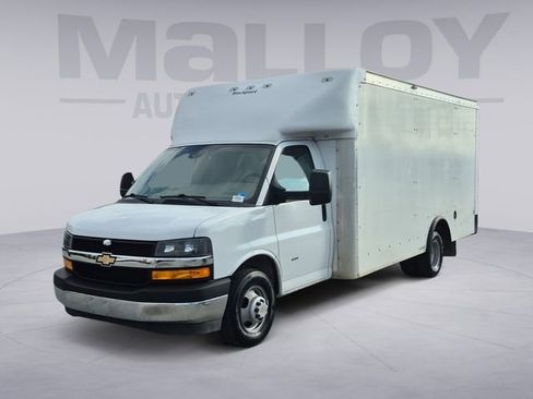 Used 2022 Chevrolet Express 3500 w/ Power Convenience Package image 1
