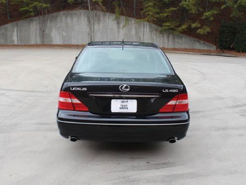 Used 2005 Lexus LS 430 image 4