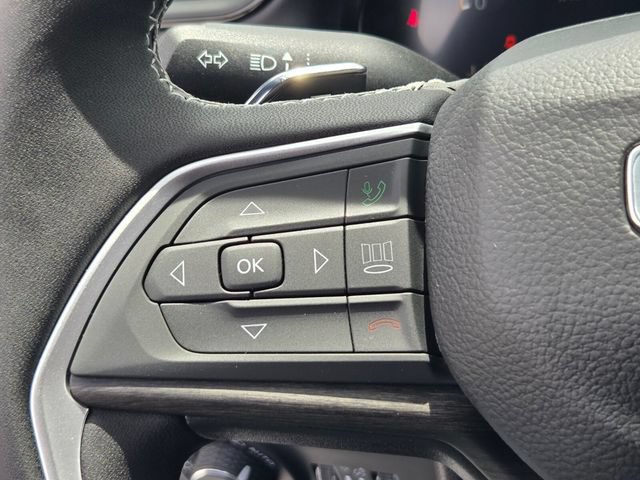 New 2026 Jeep Grand Cherokee Altitude RWD image 23