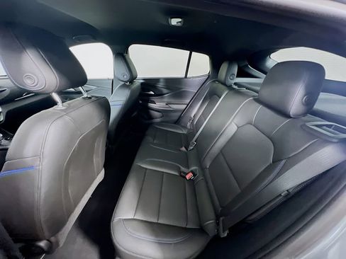 New 2025 Buick Envista Sport Touring w/ Convenience II Package image 19