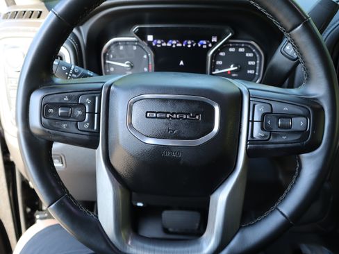 Used 2023 GMC Sierra 3500 Denali w/ Denali Ultimate Package AWD/4WD image 34
