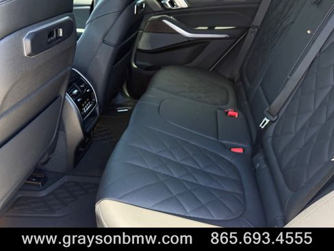 Used 2026 BMW X5 xDrive40i AWD/4WD image 15