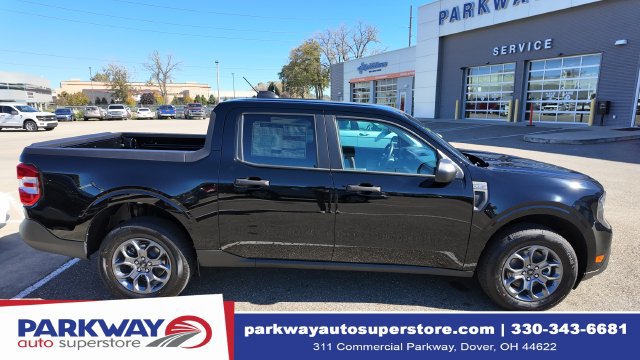 New 2026 Ford Maverick XLT w/ Equipment Group 301A AWD/4WD image 9