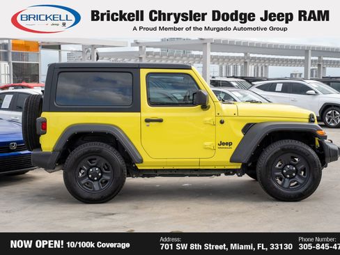 Used 2022 Jeep Wrangler Sport image 4
